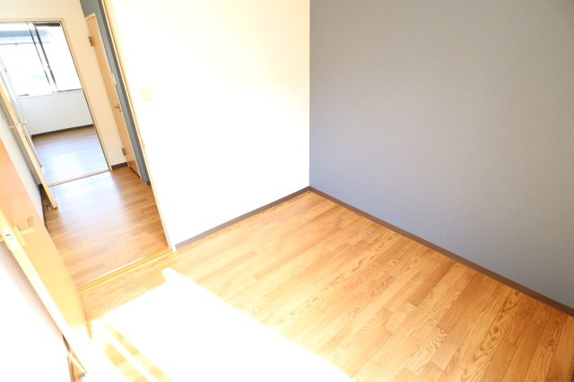 プリメールＢ棟の洋室