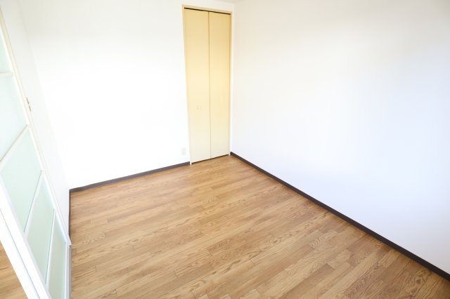 プリメールＢ棟の洋室