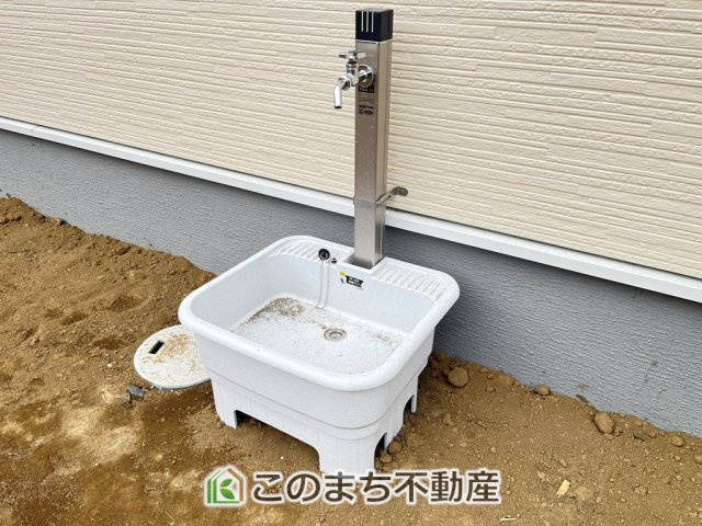 LiveleGarden.S第6下野小金井の庭|外水栓はアウトドアやガーデニング、車のお手入れにも活躍します。