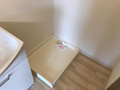 【その他】 | ハッピースリーヒルズ | 洗濯機置場