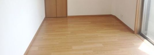 タイム西池の居間・リビング