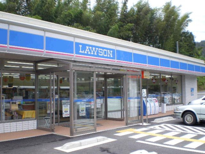 【周辺】 | ｇｒａｔｅｆｕｌ（グレイトフル） | コンビニまで200ｍ