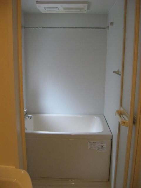 アーバンエムズの浴室