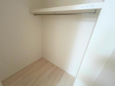 【収納】 | ペルルⅤ | ウォークインクローゼット（イメージ）