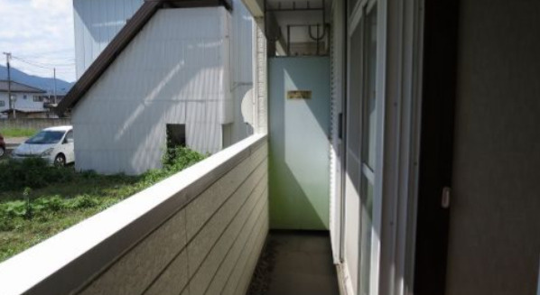 沼田市　木造　一棟アパートのバルコニー