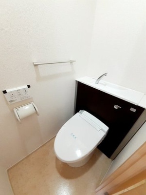 【トイレ】 | プラサーダ朝霧 | コンパクトで使いやすいトイレです