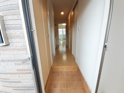 【玄関】 | サニーコート | シンプルで使いやすい玄関です