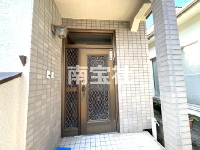 【エントランス】