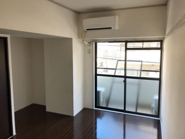 ベルカーサカモチ