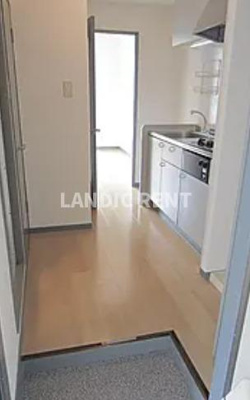 【玄関】 | タウンハウス６番館