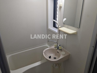 【浴室】 | タウンハウス６番館