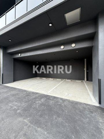 スプランディッド梅田グランノースの駐車場