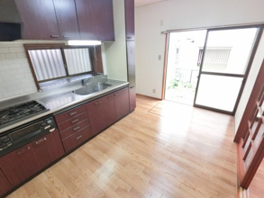 【居間・リビング】