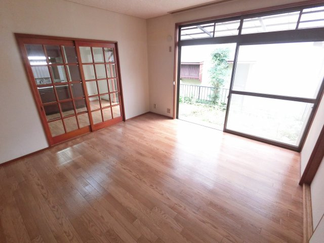 【居間・リビング】