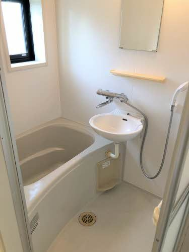 シャーメゾン久保田の浴室