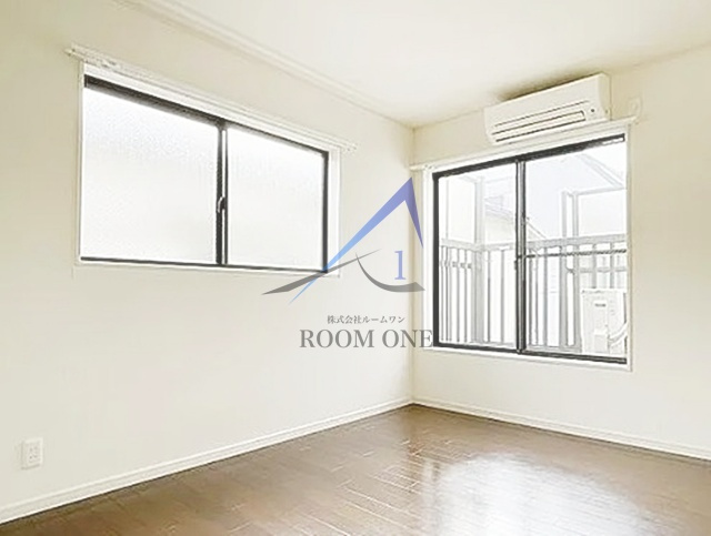 フラッツＭの居間・リビング|洋室のお部屋です。