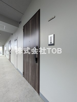 【その他】 | ＬＵＭＩＮＯＵＳつつじヶ丘 | 玄関扉