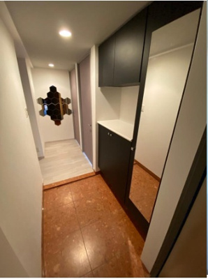 【玄関】 | プライムスクエア住吉公園 | オシャレな玄関スペース！※掲載中の写真は広角レンズで撮影のため、実際の見え方とは異なります。