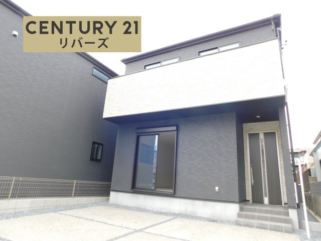 名古屋市中村区大正町１丁目の新築一戸建の外観|☆１号棟☆　　いつでも見学出来ます♪（お問合せ当日、平日、水曜、夜間でもＯＫ）　「名古屋」駅徒歩１２分の利便性の高い立地♪　駐車楽々並列２台ＯＫ！　収納豊富な広々ＬＤＫ１９．０帖　小学校まで１２０ｍ♪