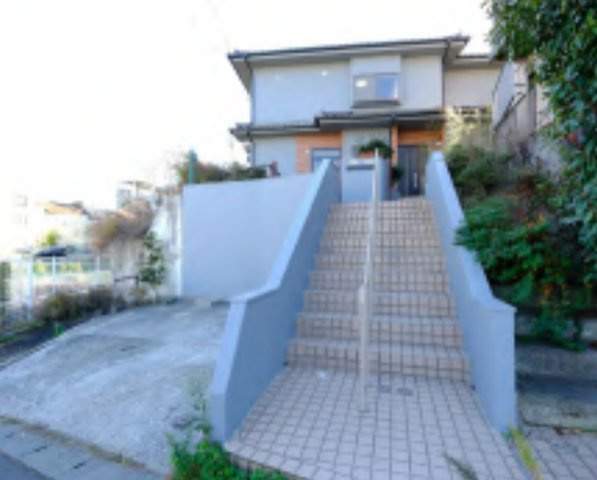 横浜市港南区日野７丁目 中古戸建て【仲介手数料無料】カースペース2台の外観