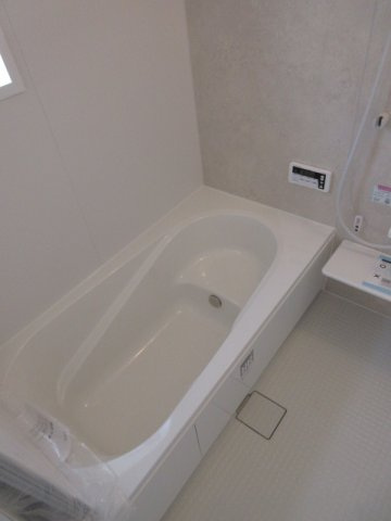 【仲介手数料無料】新築戸建　吉見町東野4-11-15（全5棟）の浴室