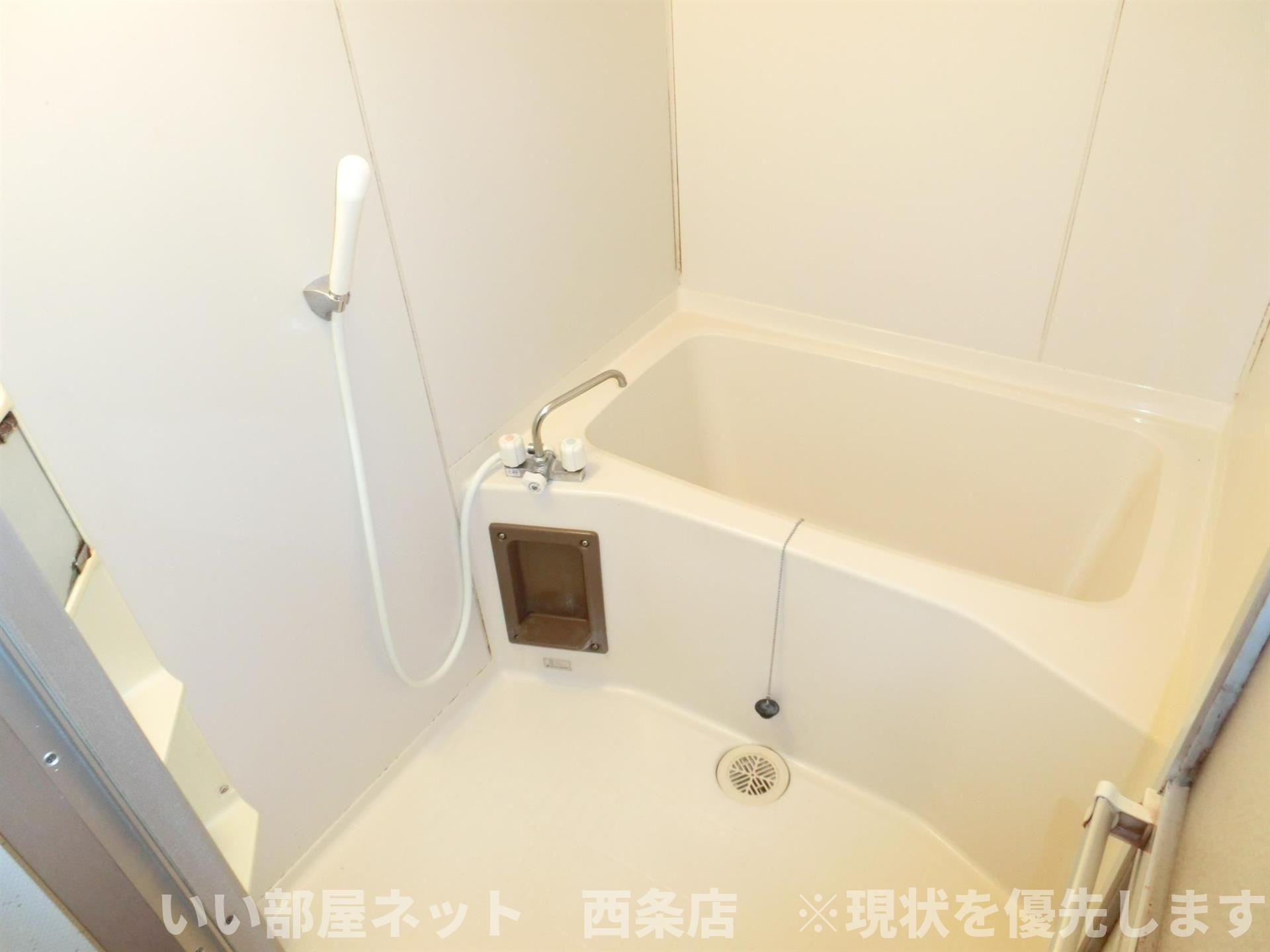 アサヒパレス宇高の浴室
