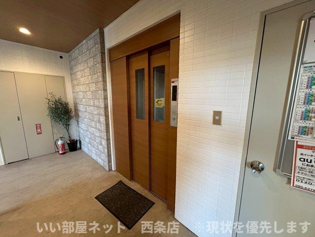アサヒパレス宇高のロビー