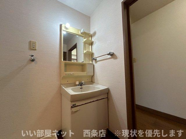 アサヒパレス宇高の洗面所