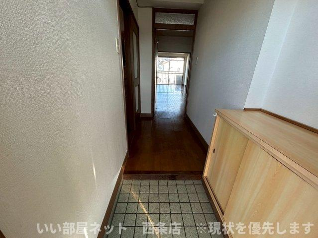 アサヒパレス宇高の玄関