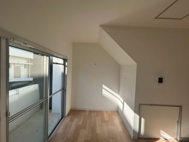 アーバンステージ上原の居間・リビング