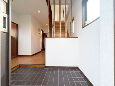 【玄関】 | サンシャインセブン