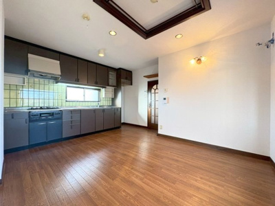 【居間・リビング】 | サンシャインセブン