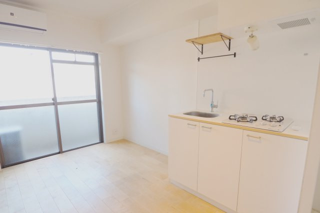 ｐｅｔｉｔ　ｐａｓ祇園の居間・リビング