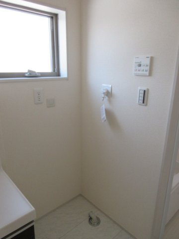 【仲介手数料無料】新築戸建　吉見町東野4-11-15（全5棟）のランドリースペース