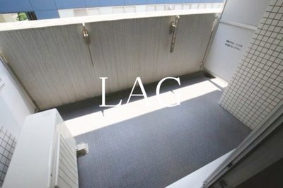 【バルコニー】 | シンシア三田慶大前 | バルコニーです。