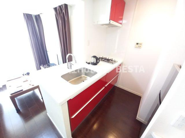 プレジール三ノ宮のキッチン