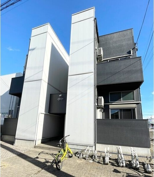 エルフパパ小本(エルフパパコモト)