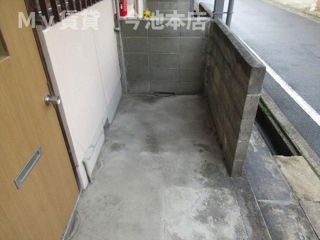 三和荘｜名古屋市の賃貸ならMy賃貸のエントランス|三和荘