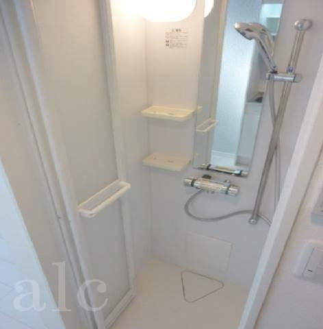 グランリュクスの浴室|シャワールーム