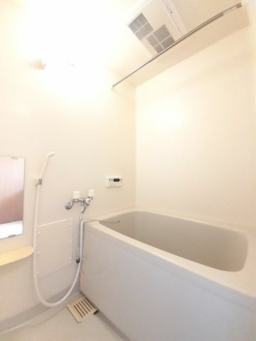 サンパティークの浴室