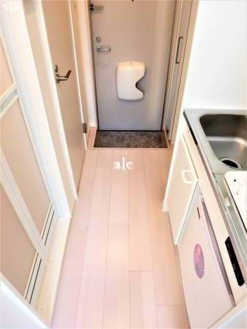 ルノンの玄関|きれいな内装です