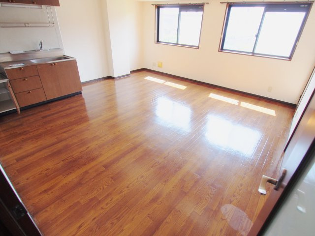 クレール南昭和の居間・リビング