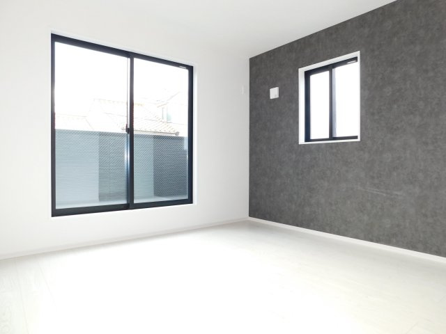 名古屋市中村区大正町１丁目の新築一戸建の洋室|◇洋室◇　　南面で明るい洋室６．３帖　ウォークインクローゼット完備！　バルコニー付き♪