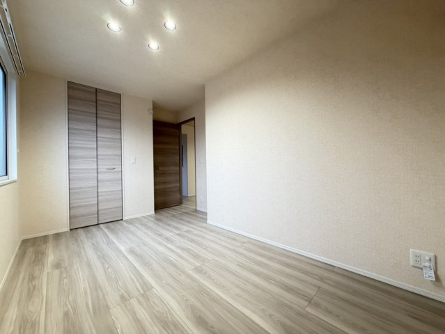 【新築】RESUA(レスア)向中野　D棟の洋室
