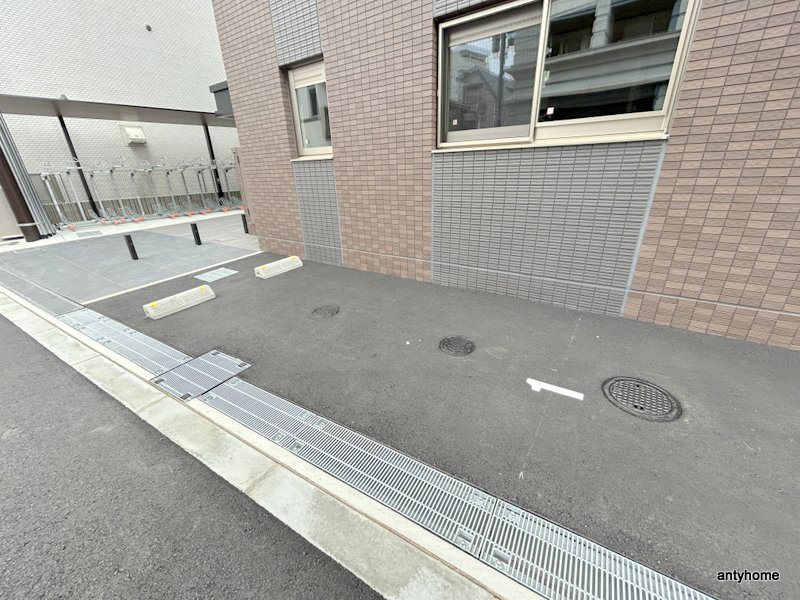 ダイワシティー新大阪　の駐車場
