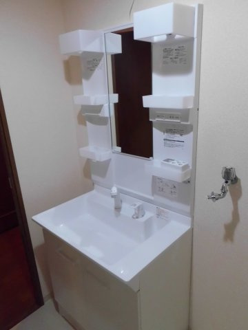 プラザハイツ二ツ屋F棟の洗面所