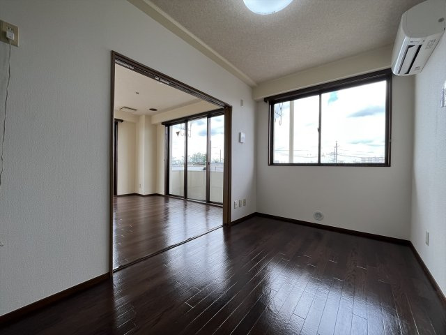 【洋室】 | チョコレートヒルズ古河 | 同物件・別部屋画像