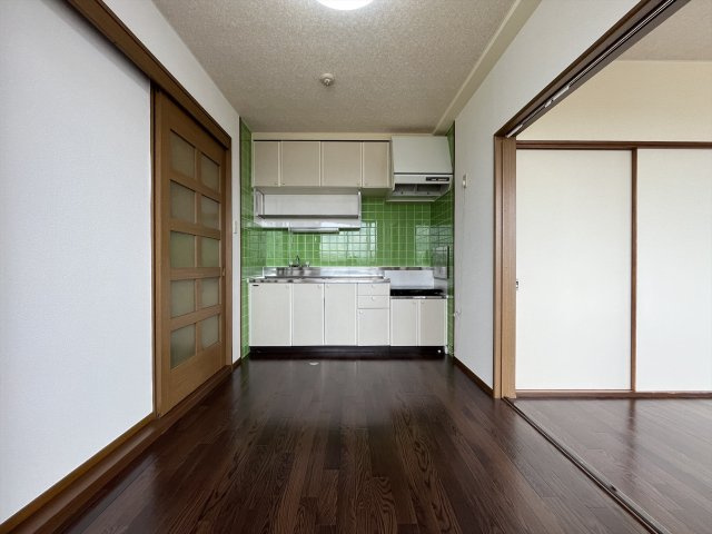 【居間・リビング】 | チョコレートヒルズ古河 | 同物件・別部屋画像