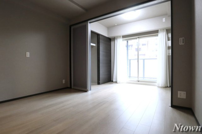 【居間・リビング】 | プレサンス　レイズ　泉　高岳駅前 | 居間です