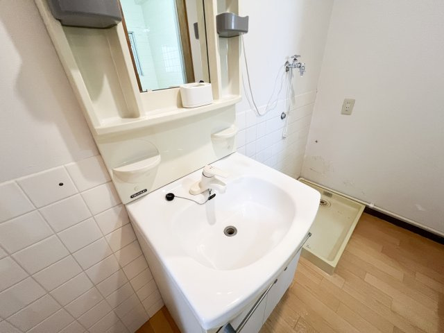 鹿児ハイツの独立洗面台